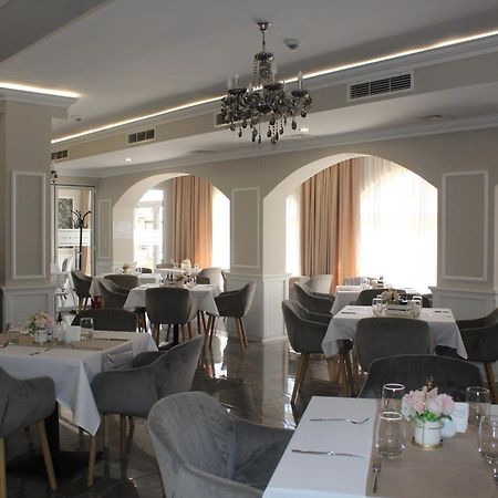 Vemara City Boutique Hotel-Free Parking Varna Ngoại thất bức ảnh