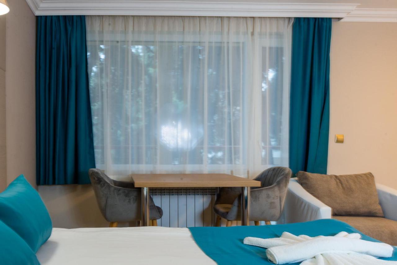 Vemara City Boutique Hotel-Free Parking Varna Ngoại thất bức ảnh