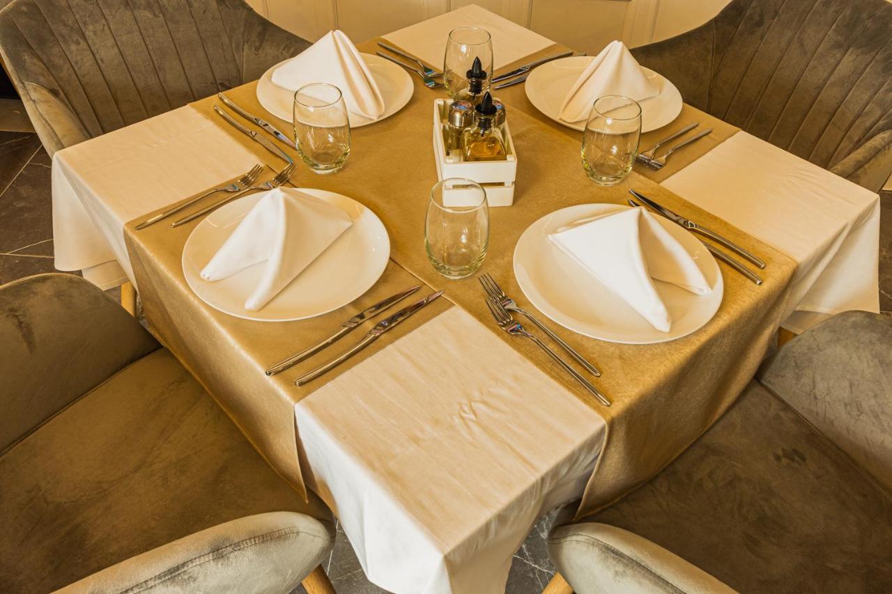 Vemara City Boutique Hotel-Free Parking Varna Ngoại thất bức ảnh