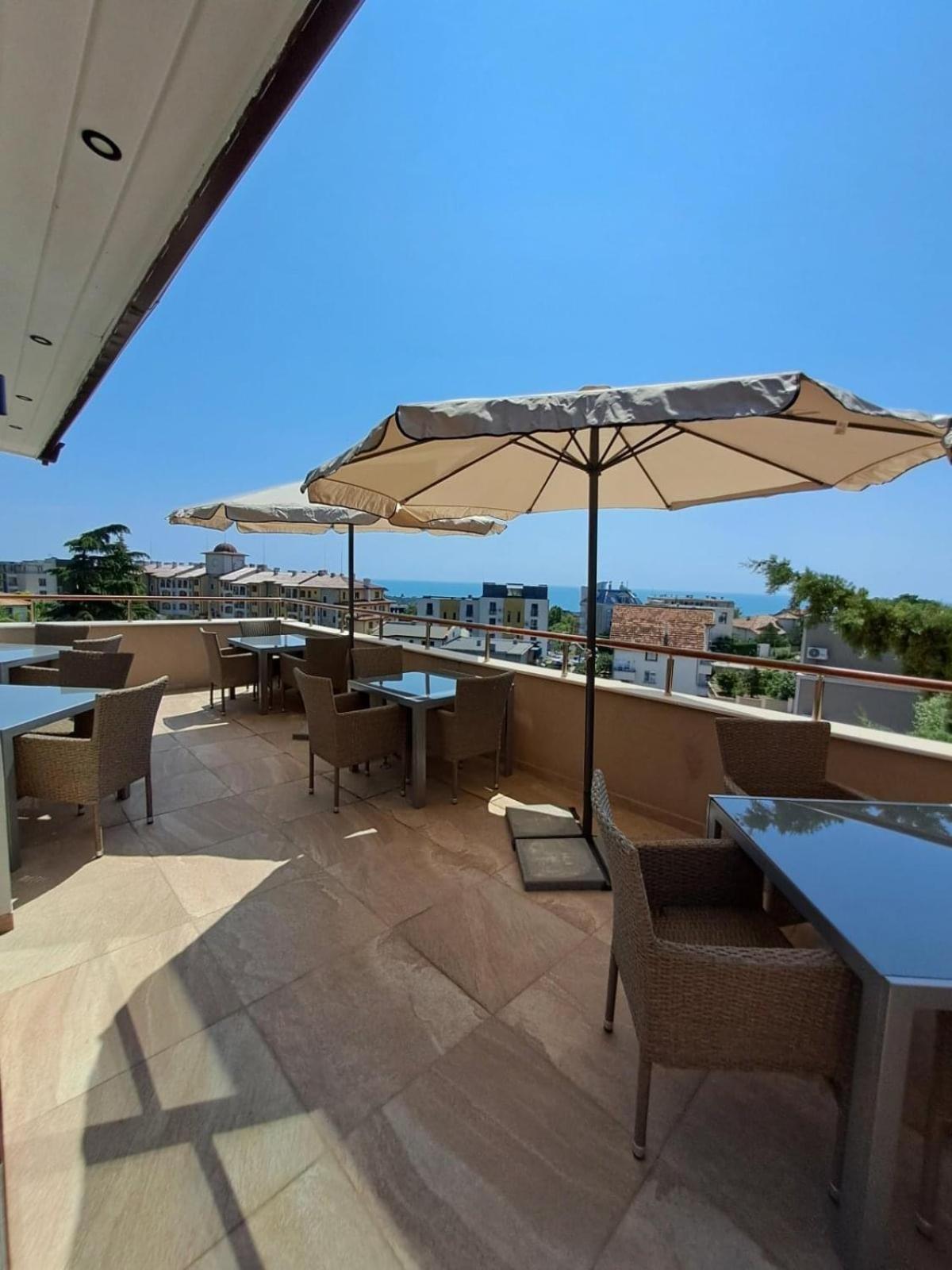Vemara City Boutique Hotel-Free Parking Varna Ngoại thất bức ảnh