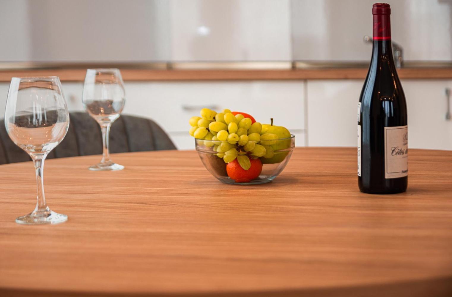 Vemara City Boutique Hotel-Free Parking Varna Ngoại thất bức ảnh