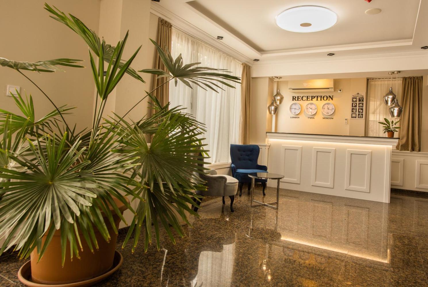 Vemara City Boutique Hotel-Free Parking Varna Ngoại thất bức ảnh