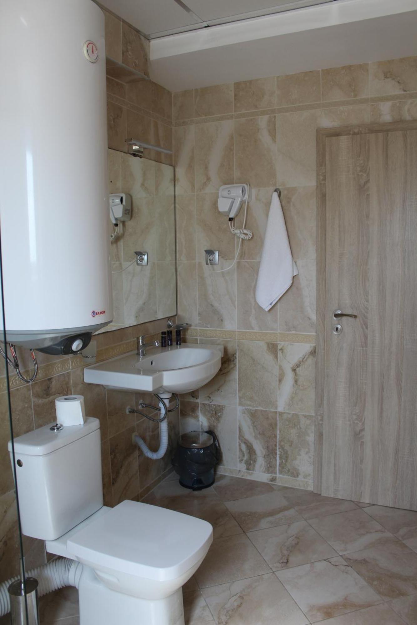 Vemara City Boutique Hotel-Free Parking Varna Ngoại thất bức ảnh
