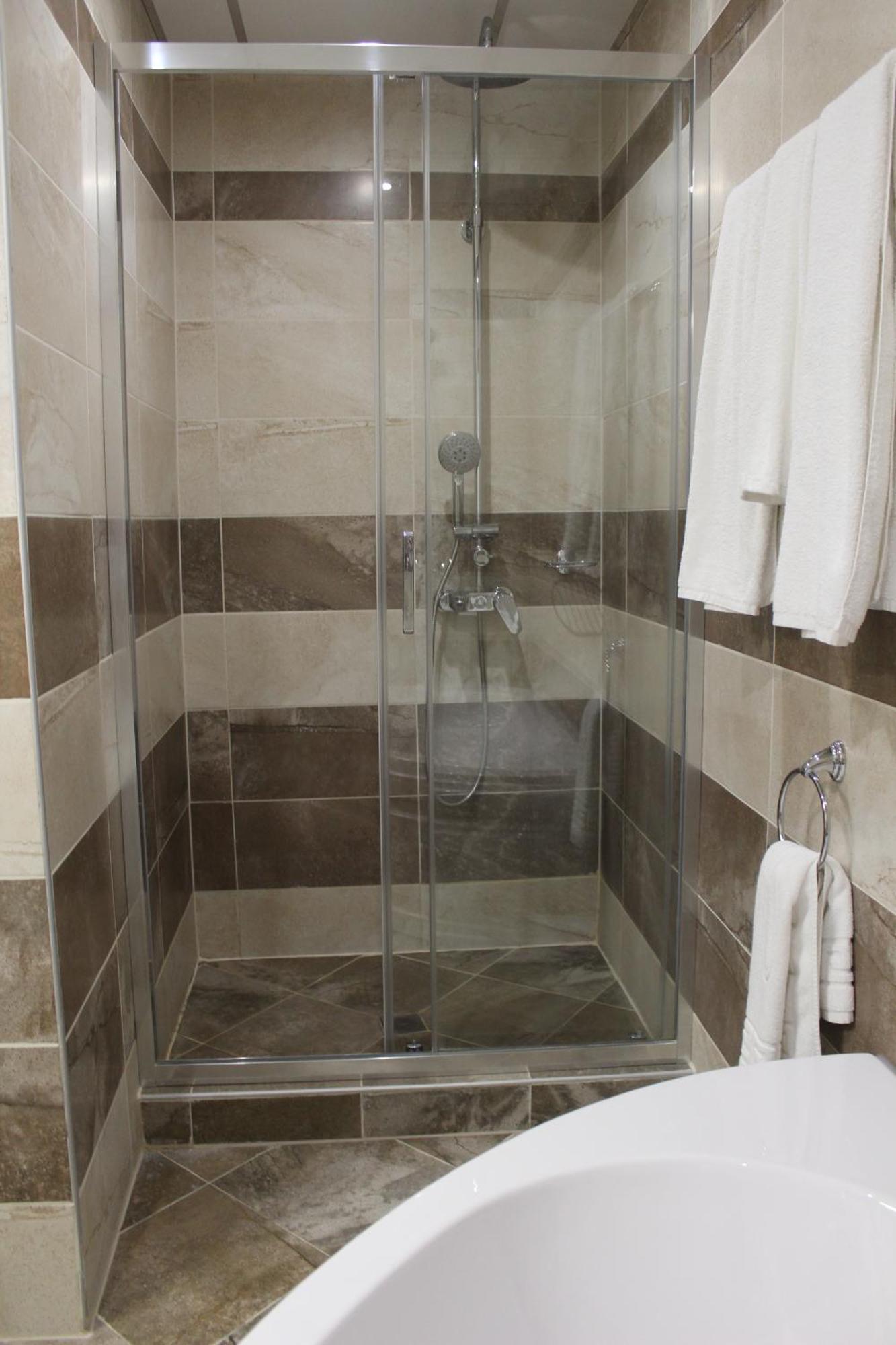 Vemara City Boutique Hotel-Free Parking Varna Ngoại thất bức ảnh